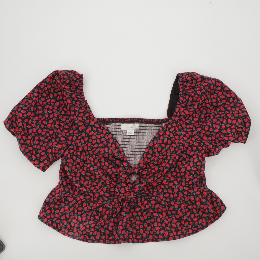 Band‎ of the Free Women's Red Strawberry Print Bow Front Peplum Top Size XL